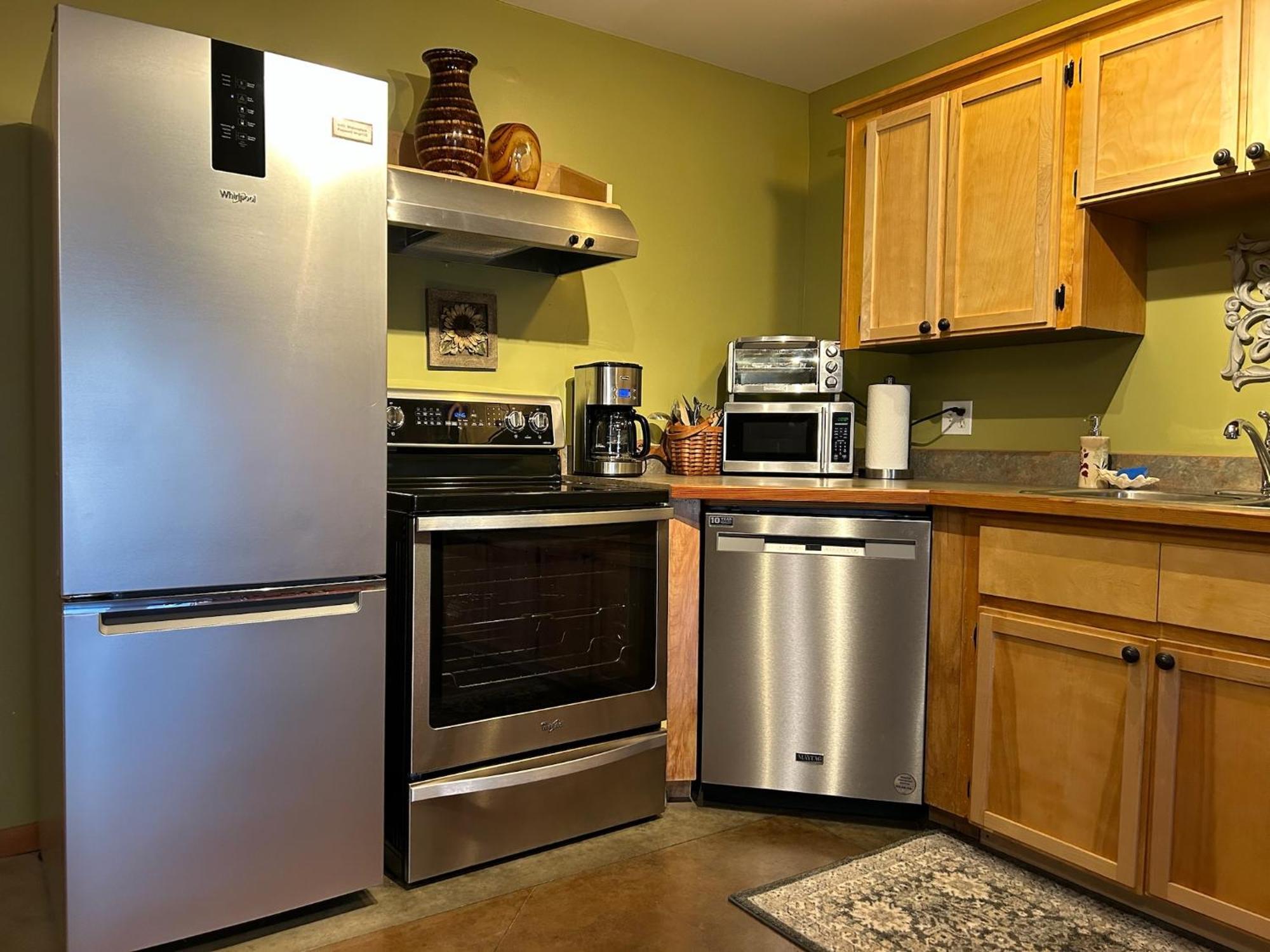 Mistisos Place Vacation Rentals Нельсон Экстерьер фото